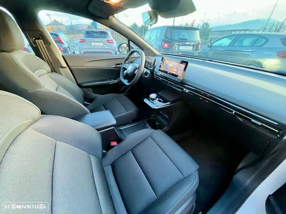 MG MG4 51 kWh Standard - 14