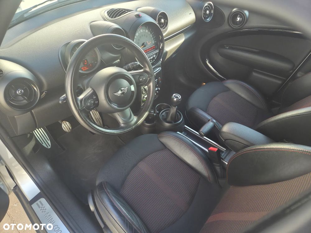 MINI Countryman Cooper SD ALL4 - 13