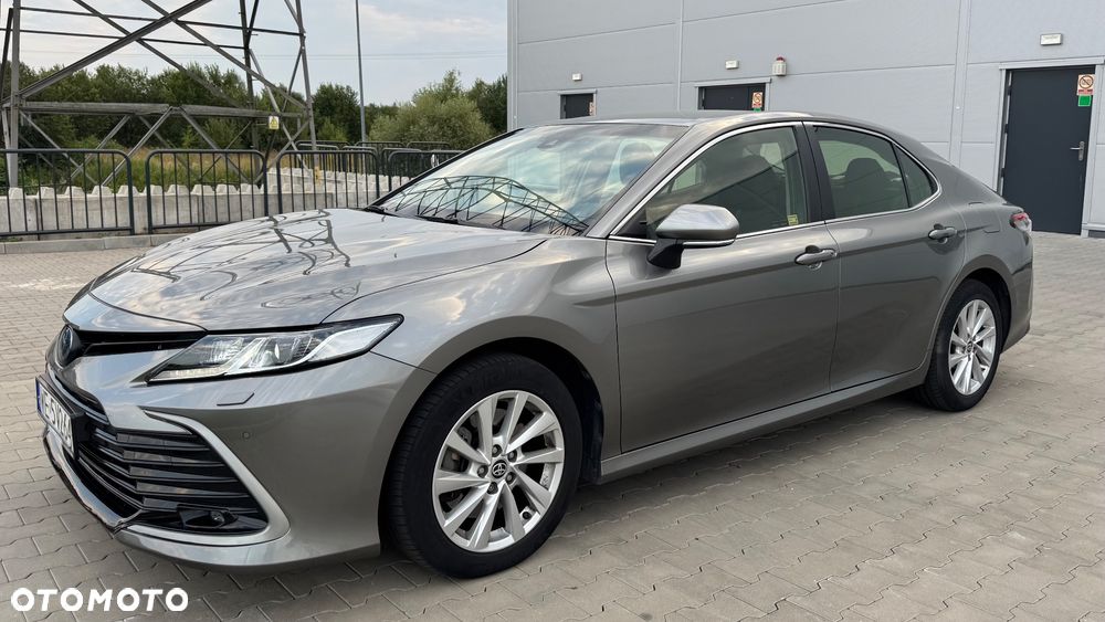 Toyota Camry 2.5 Hybrid Comfort CVT - 3