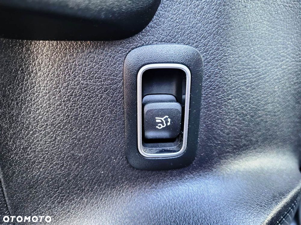 Mercedes-Benz GLB 200 d 8G-DCT AMG Line Advanced Plus - 13