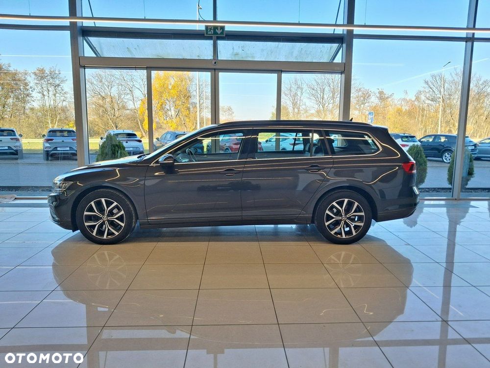 Volkswagen Passat Variant - 4