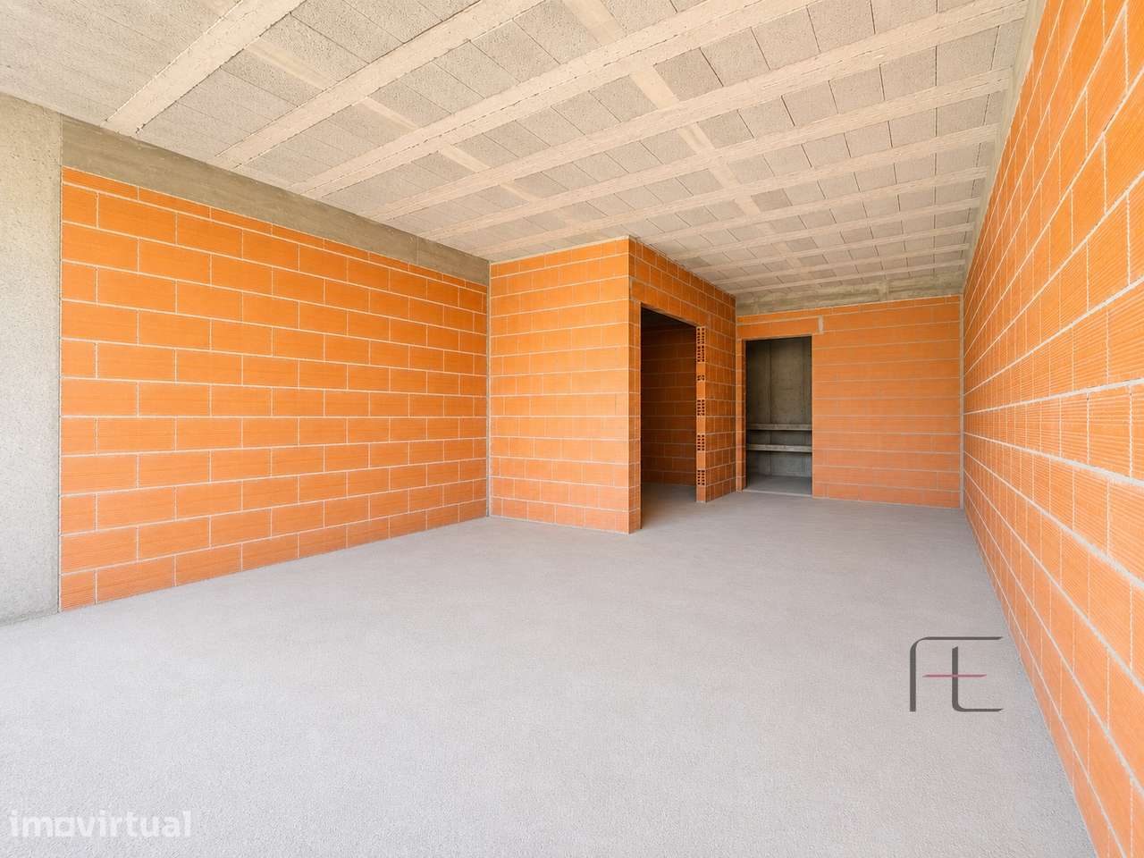 Apartamento T0 com Terraço, Arcozelo - Grande imagem: 4/5