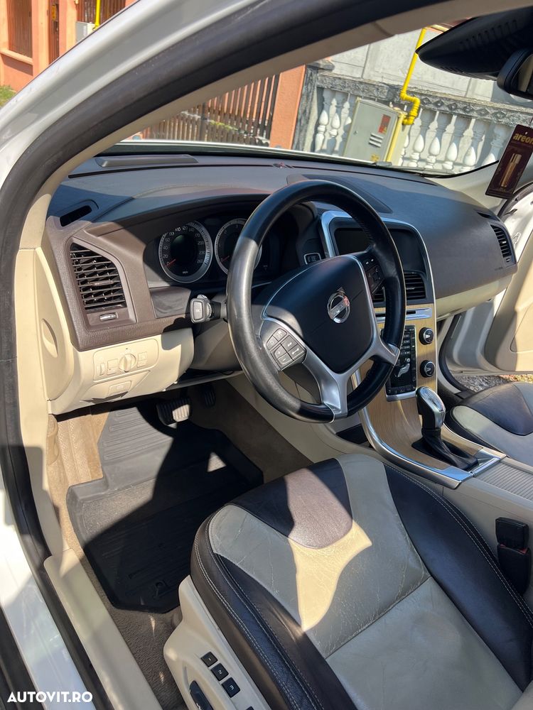 Volvo XC 60 - 18