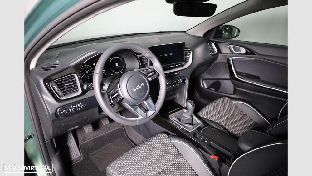 Kia Ceed SW 1.0 T-GDI Drive - 11