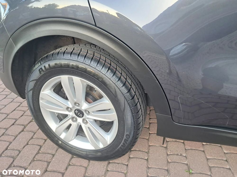 Kia Sportage 1.6 GDI Business Line M 2WD - 26