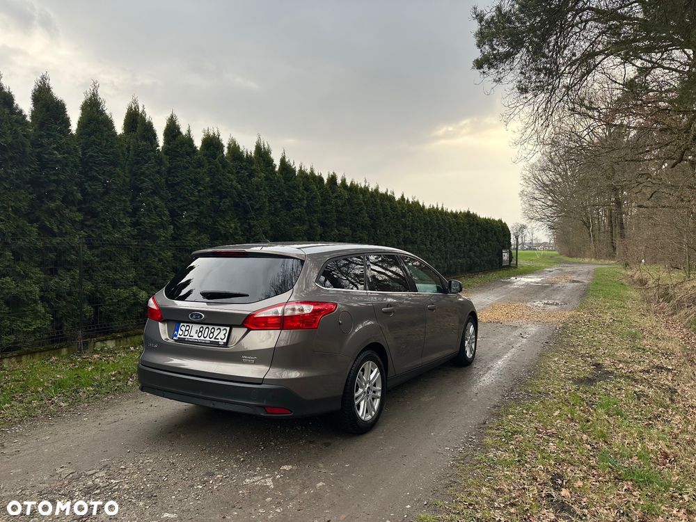 Ford Focus 1.0 EcoBoost STart-Stopp-System TITANIUM - 4