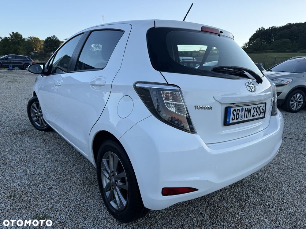 Toyota Yaris 1.33 VVT-i Edition 2014 - 7