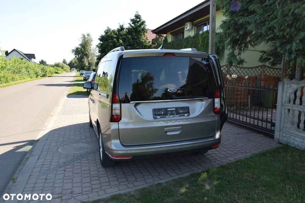 Ford Tourneo Connect 2.0 EcoBlue Allrad TITANIUM - 2
