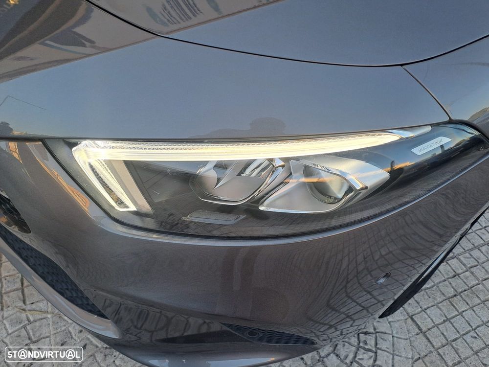 Mercedes-Benz A 250 - 12
