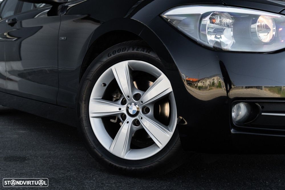BMW 116 d EDynamics Line Sport - 35
