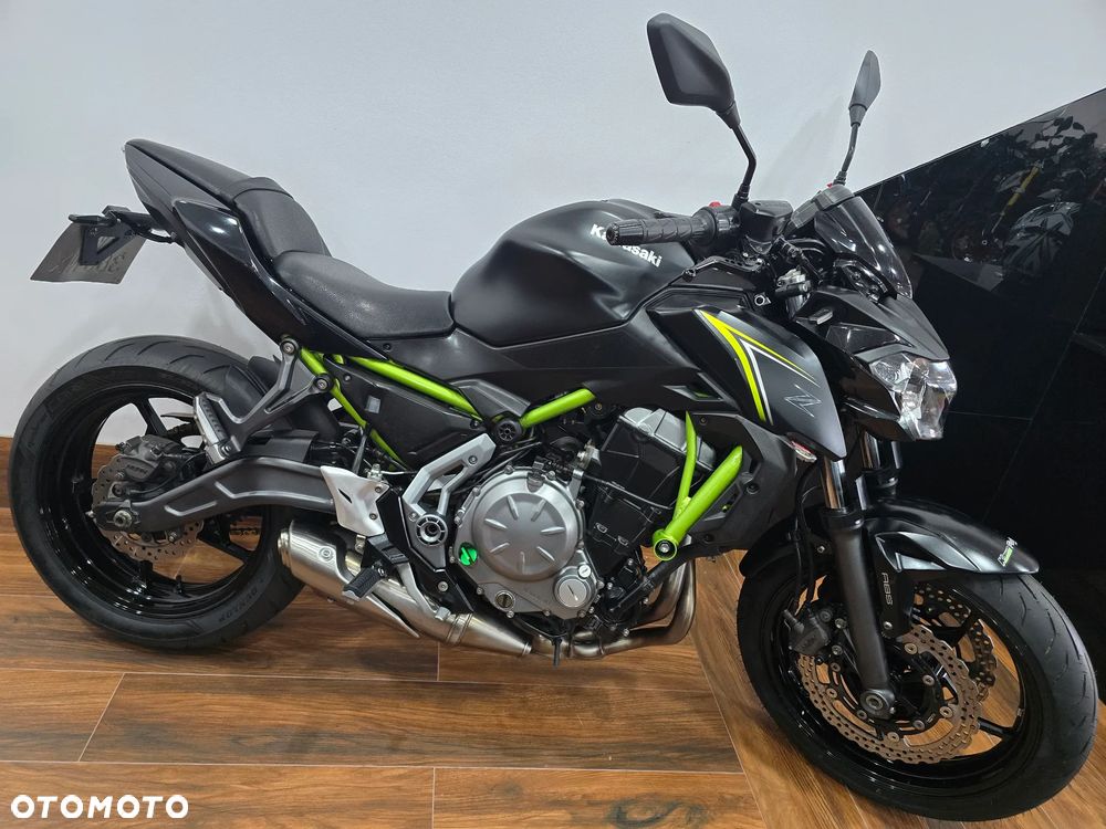 Kawasaki Z 650 - 4