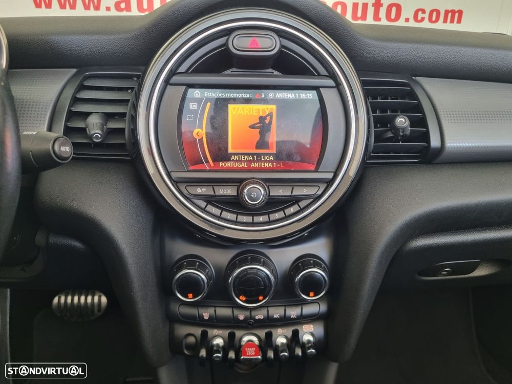 MINI Cabrio - 19