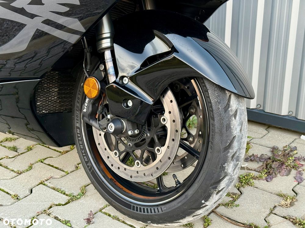 Suzuki Hayabusa - 15