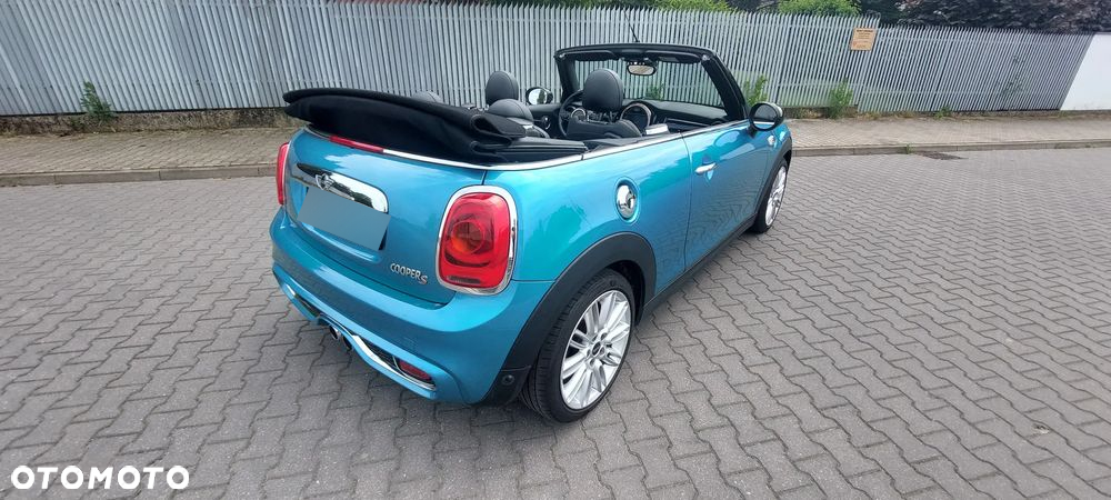 MINI Cooper S Cabrio - 10