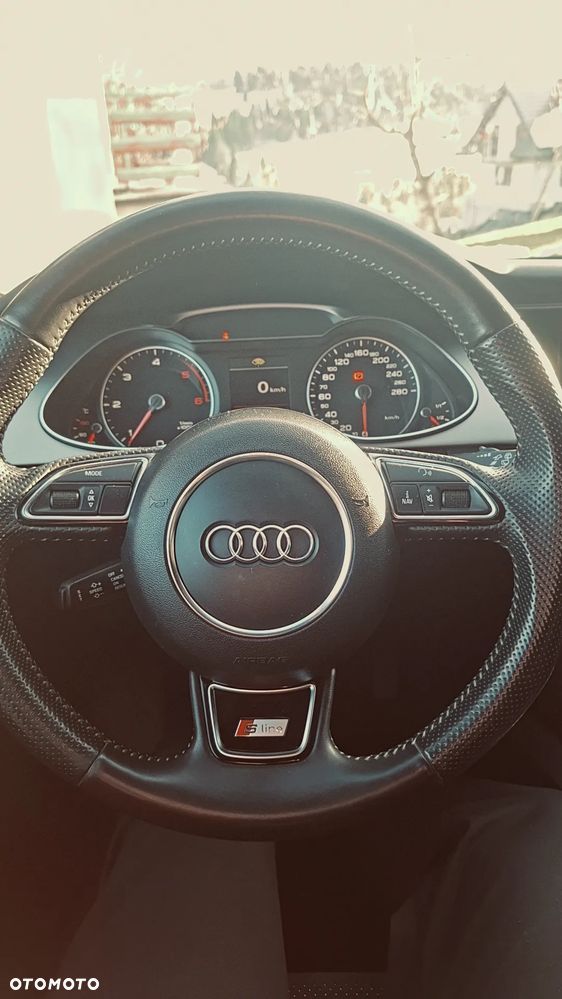 Audi A4 Avant 2.0 TDI Quattro Line - 4