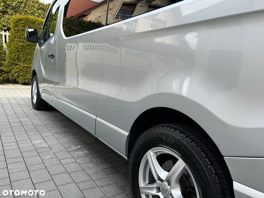 Renault Trafic 2.0 dCi - 7