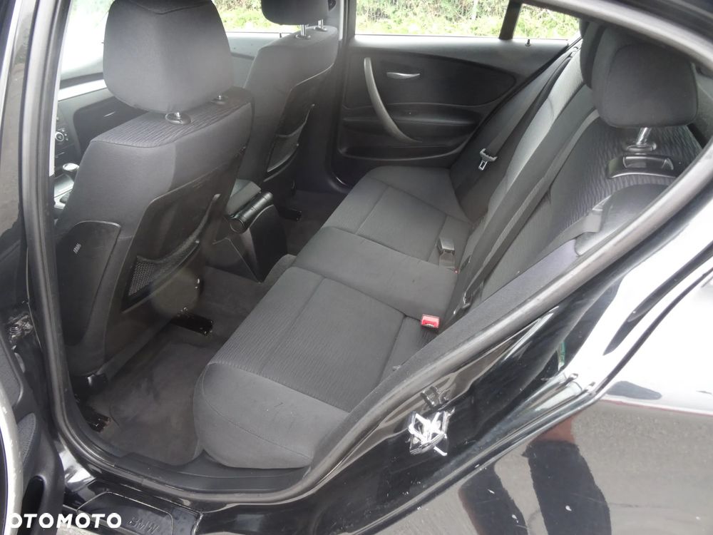 BMW Seria 1 118d - 18