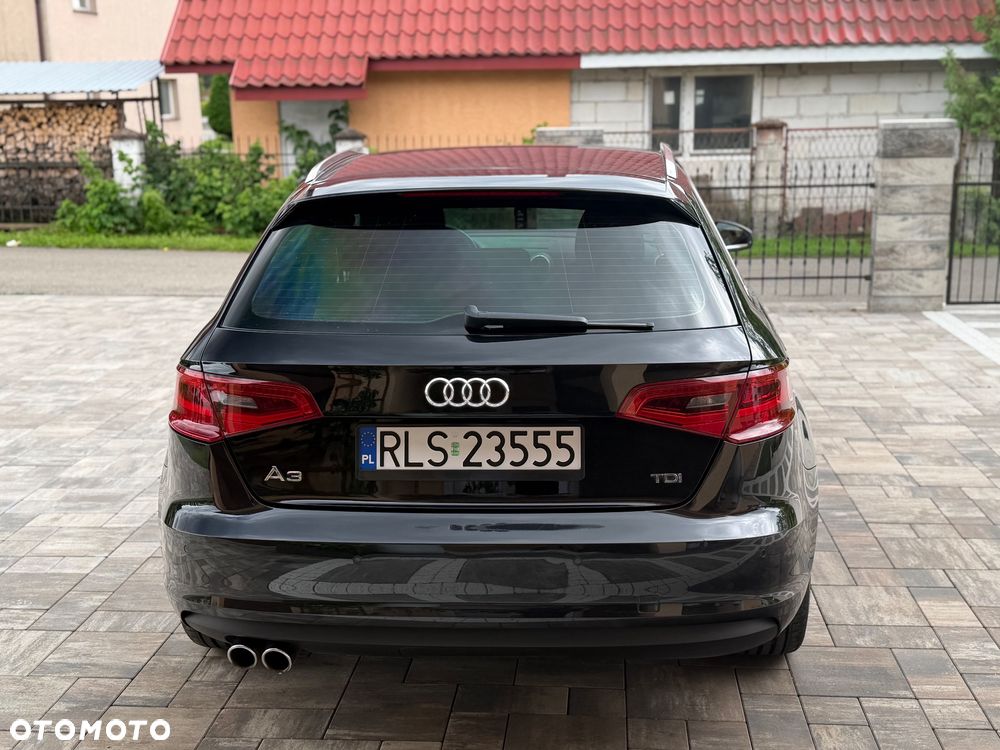 Audi A3 Sportback 2.0 TDI S line Sportpaket - 24