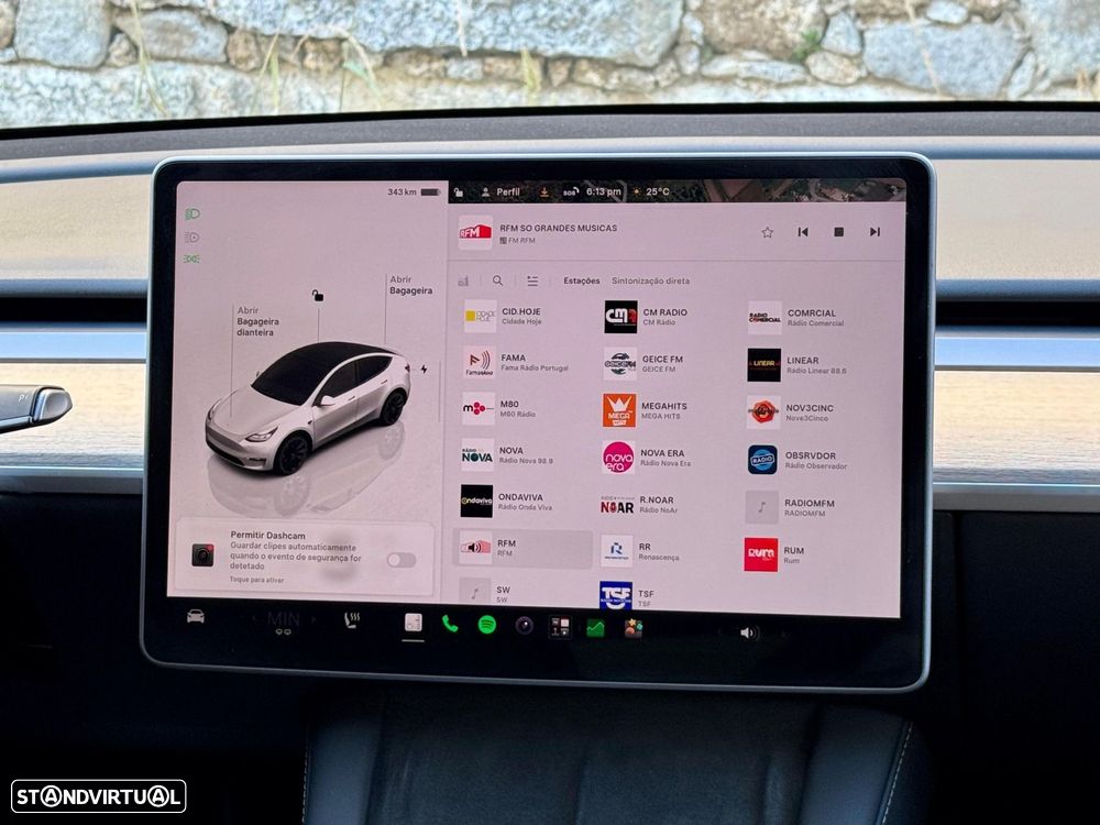 Tesla Model Y Standard - 42
