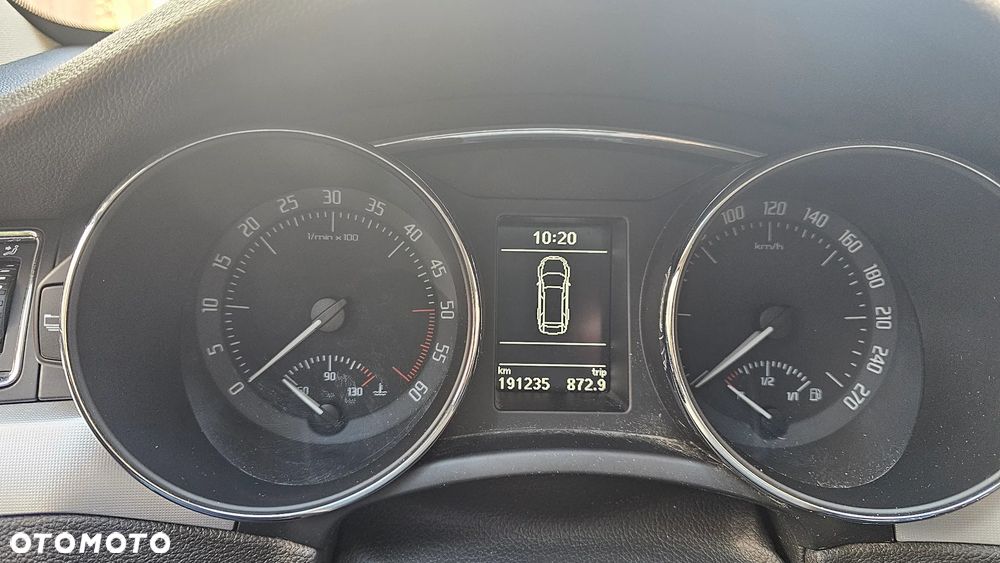 Skoda Superb - 5