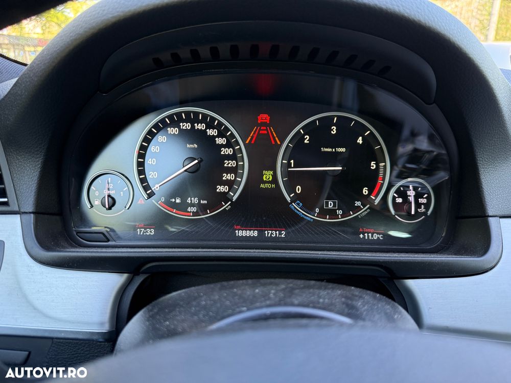 BMW Seria 5 525d xDrive AT - 19