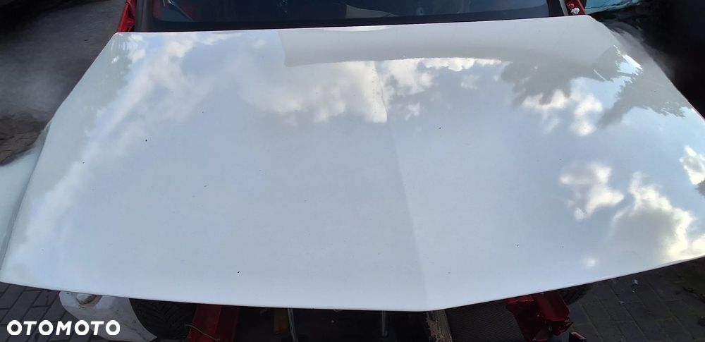 MERCEDES B-KLASA W246 MASKA POKRYWKA SILNIKA KOLOR 650 - 10