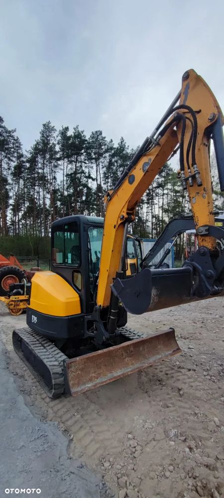 Bobcat E35, 3 łyżki - 2