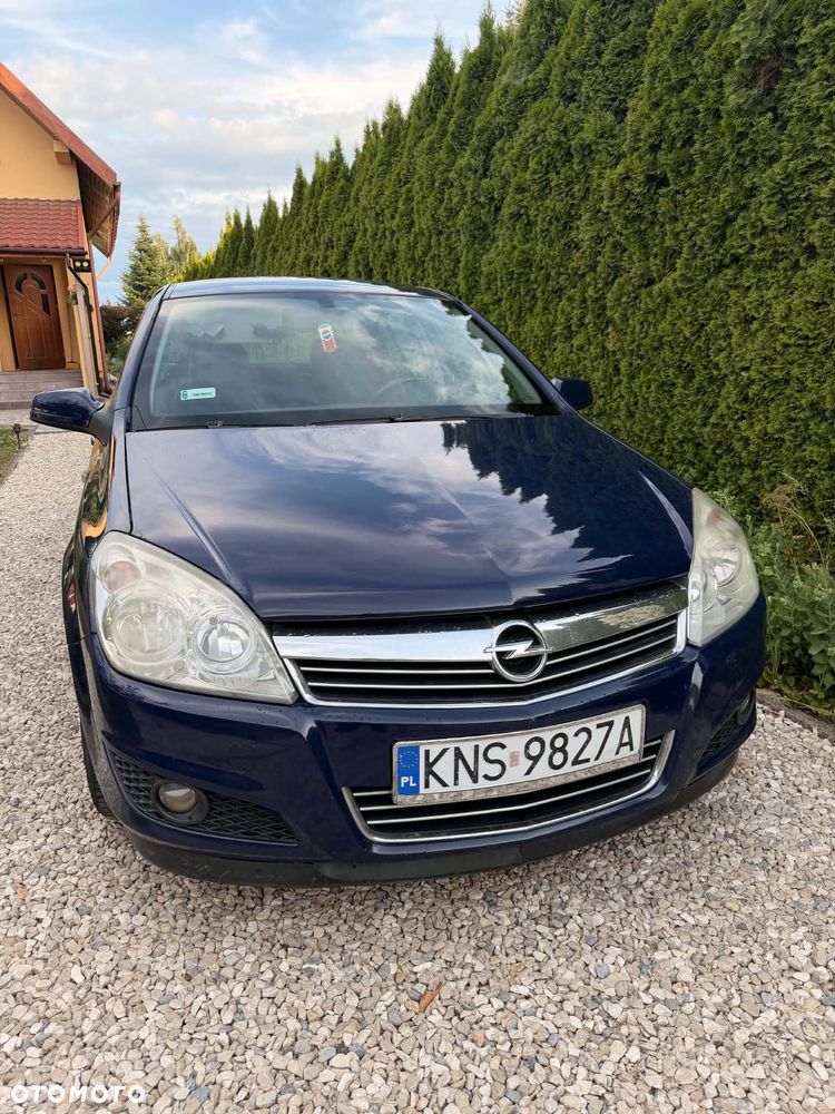 Opel Astra 1.6 Enjoy - 1