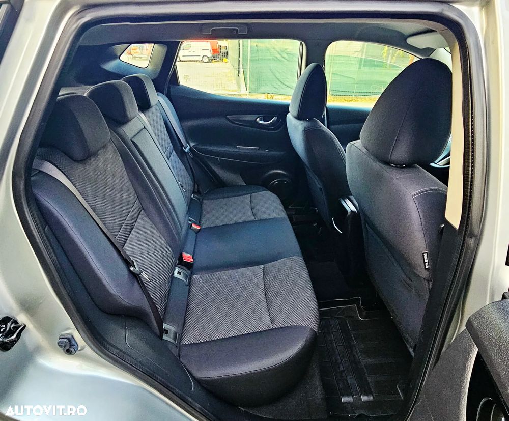 Nissan Qashqai - 14