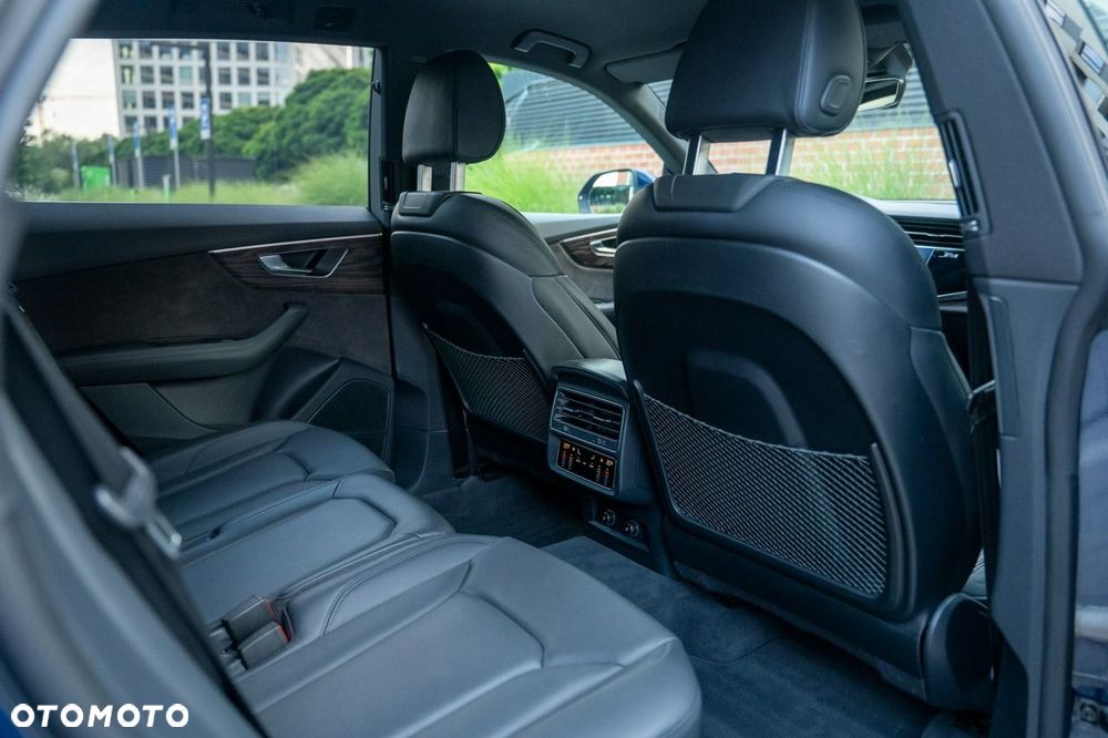 Audi Q8 50 TDI mHEV Quattro Tiptronic - 32