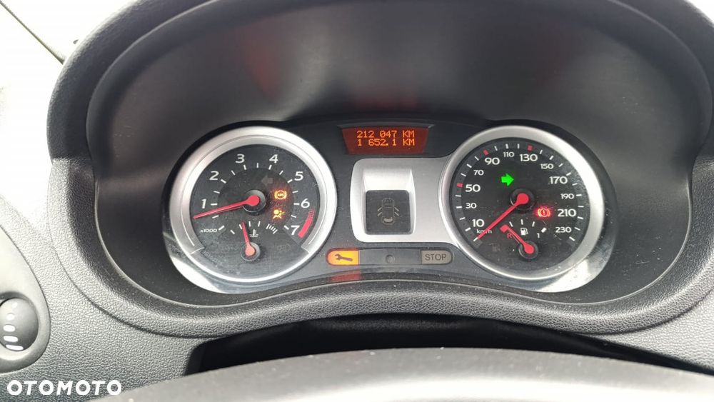 35998 Renault Clio III model od 05-09 silnik 1.2 16V D4F706 75 km lakier OV460 - 9