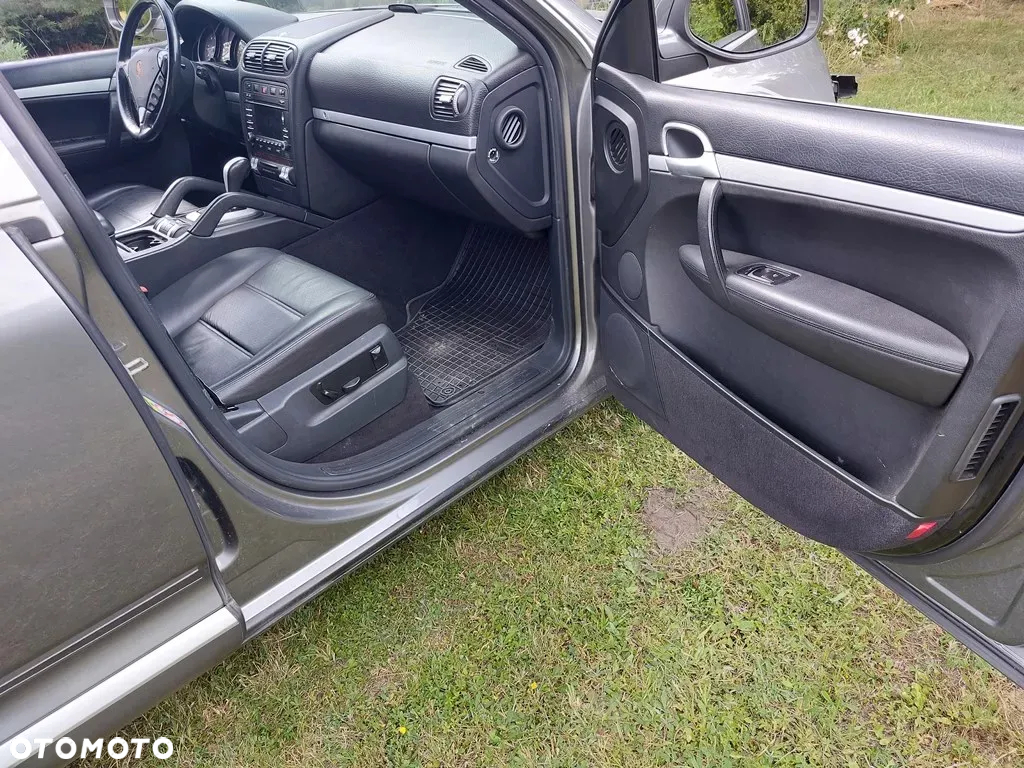 Porsche Cayenne Diesel - 18