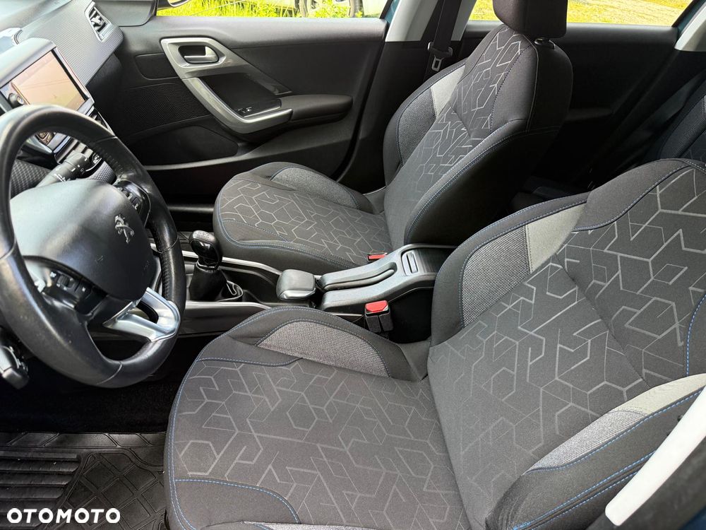 Peugeot 2008 PureTech 82 Style - 7