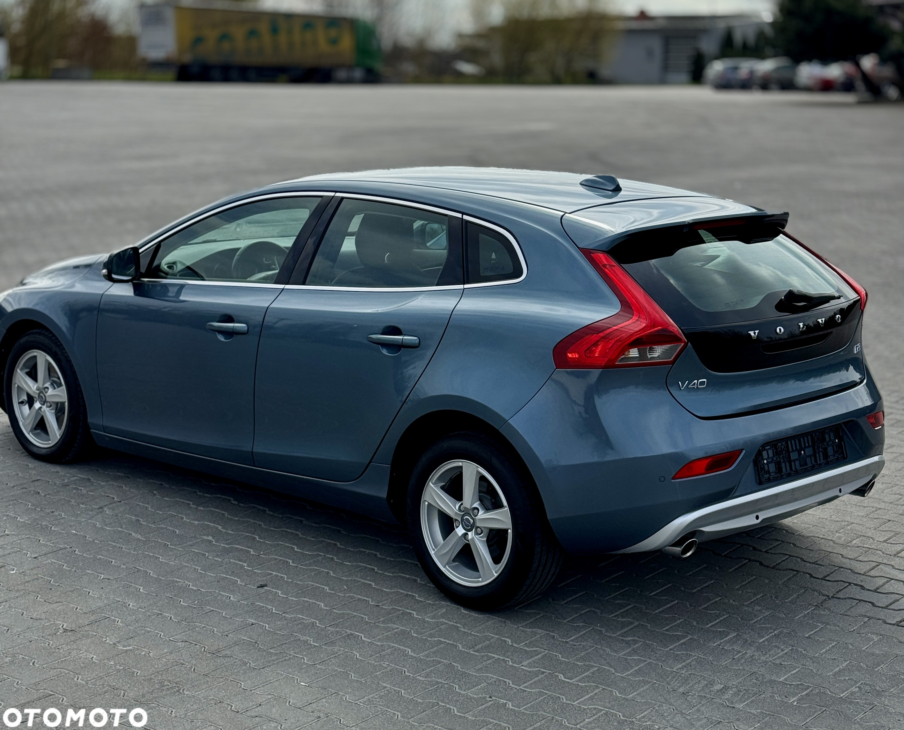 Volvo V40 D3 Geartronic Momentum - 14