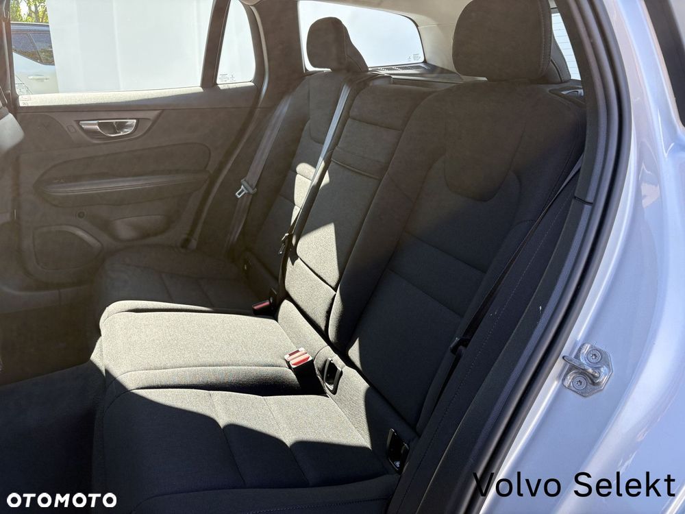 Volvo V60 - 16