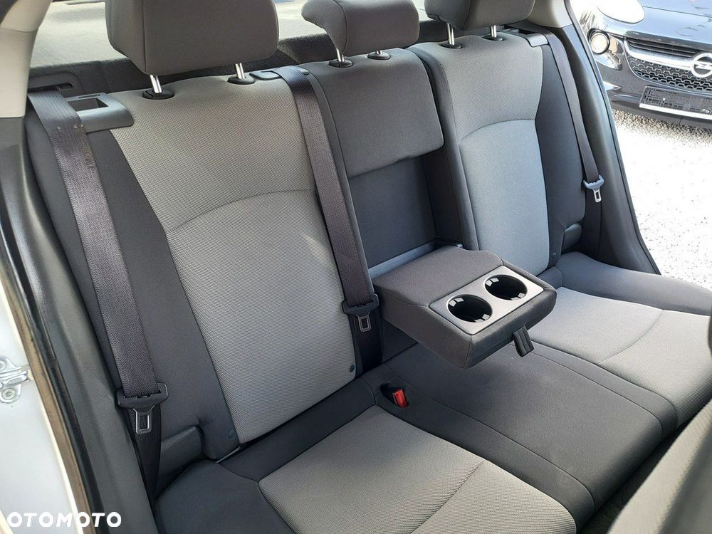 Chevrolet Cruze - 22