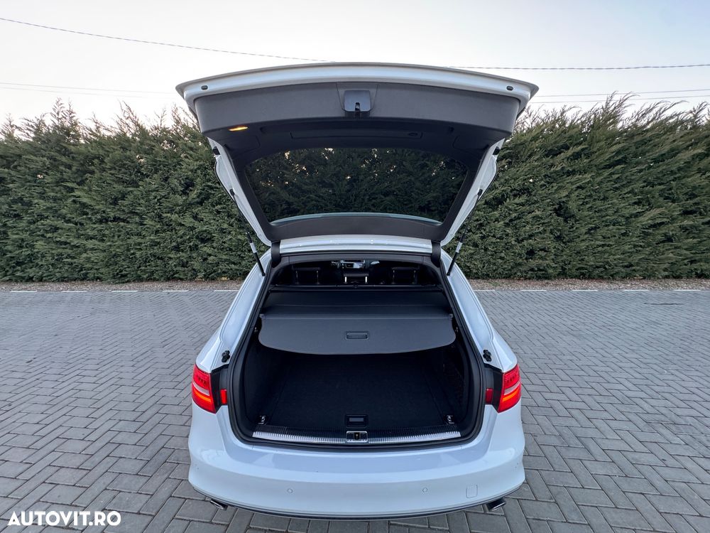 Audi A4 1.8 TFSI S line Sportpaket - 38