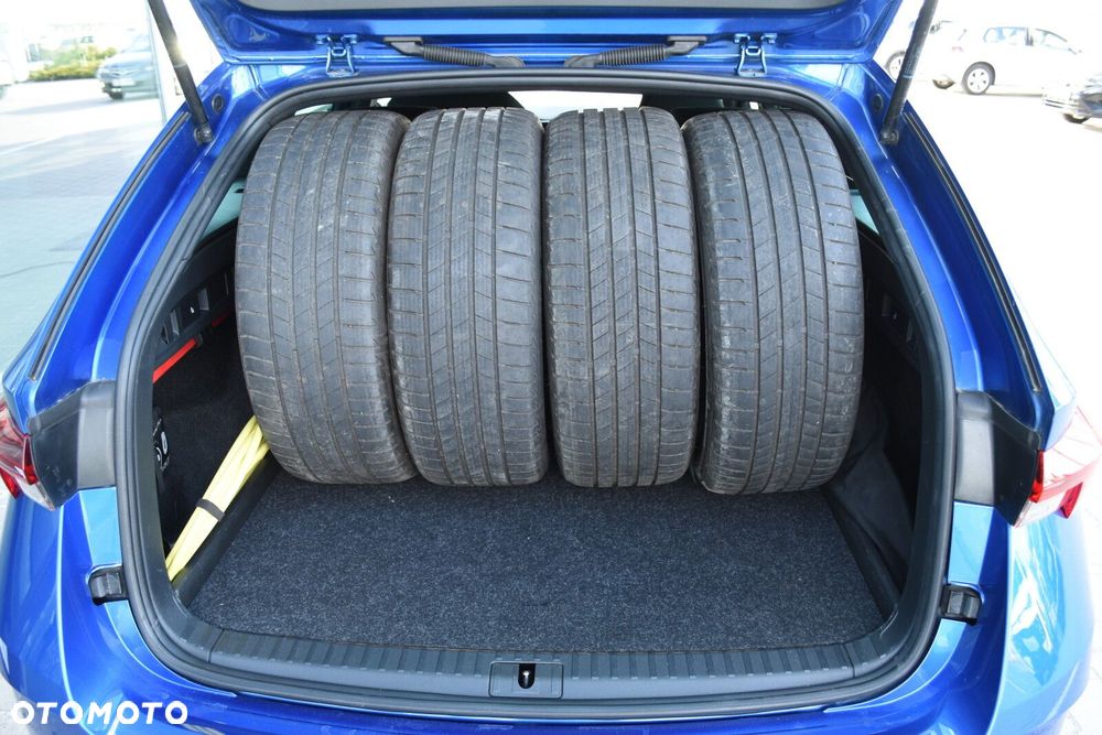Skoda Octavia 1.4 TSI Plug-In Hybrid RS DSG - 38