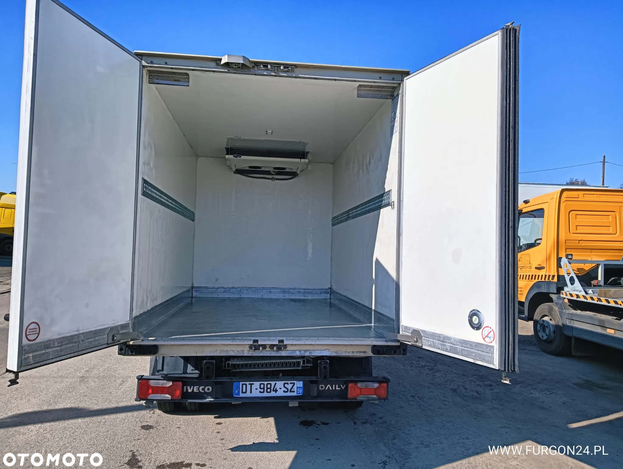 KONTENER IZOTERMA MROŹNIA CHŁODNIA NR 847 - 4