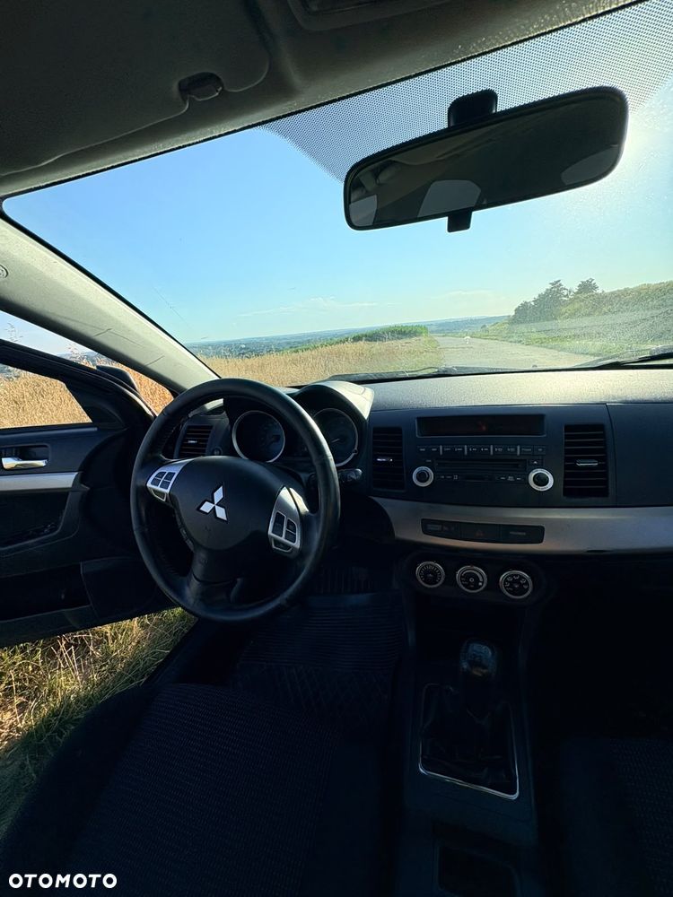 Mitsubishi Lancer 1.8 Intense - 7