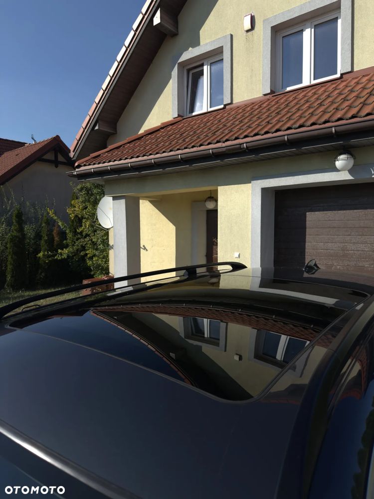 BMW Seria 5 523i - 5