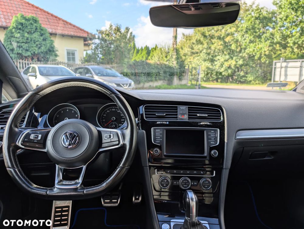 Volkswagen Golf 1.4 TSI BMT Highline DSG - 9