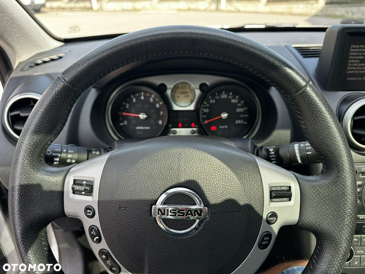 Nissan Qashqai 2.0 4 x 4 tekna - 10