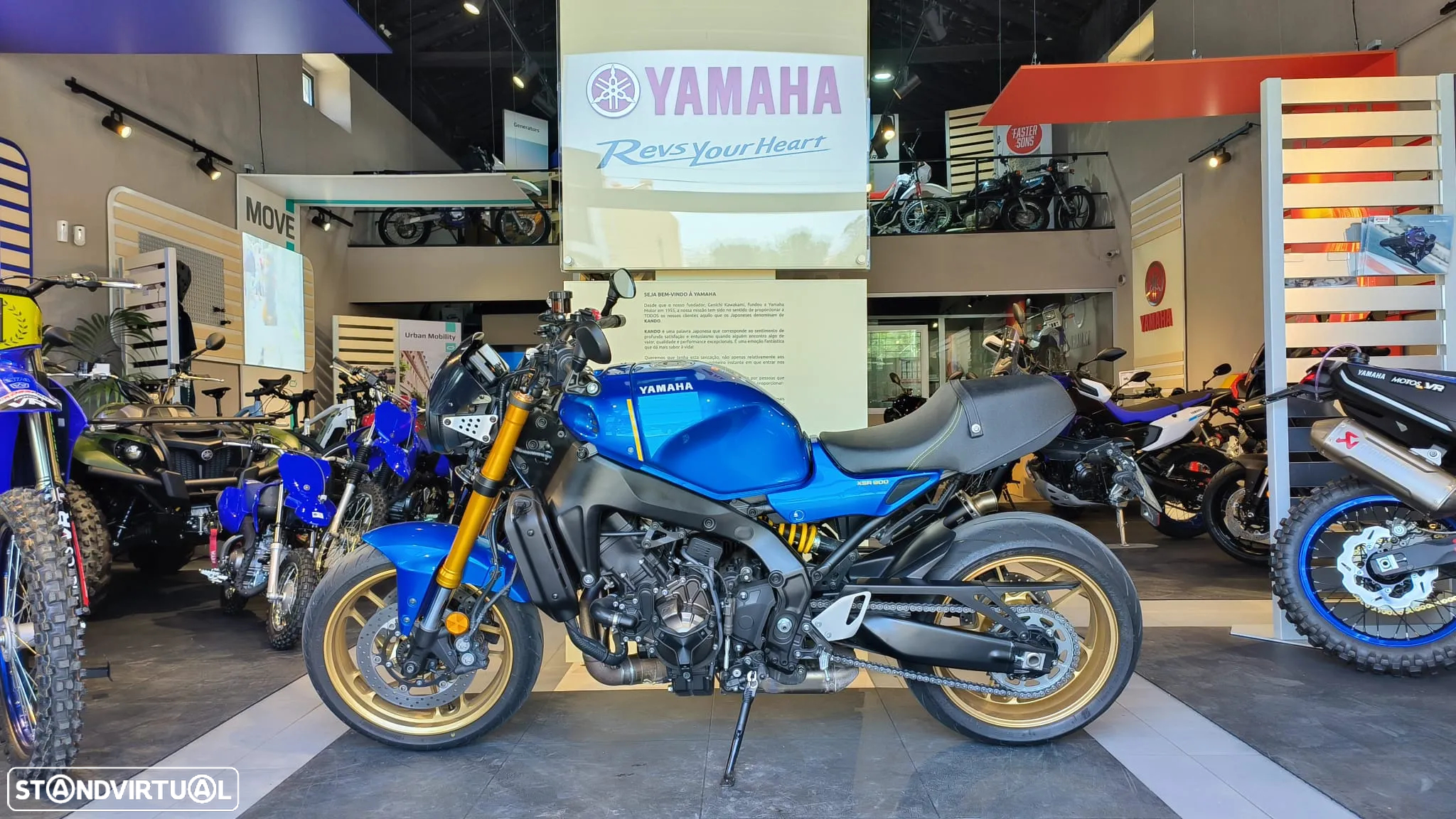 Yamaha XSR 900 - 13