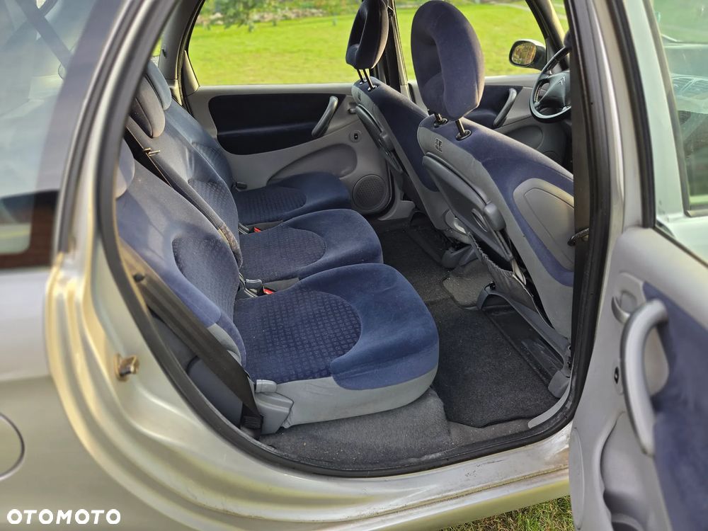 Citroën Xsara Picasso - 13