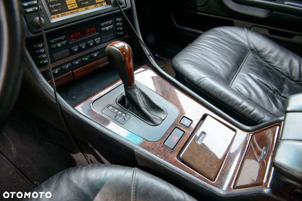 BMW Seria 7 740i - 10