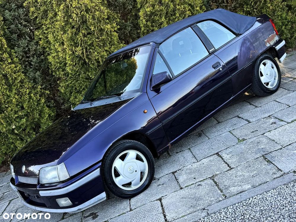 Opel Kadett E Cabriolet 1.6 - 8