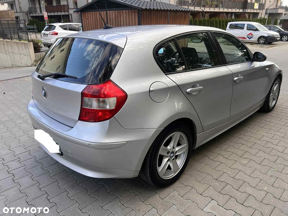 BMW Seria 1 120i - 15