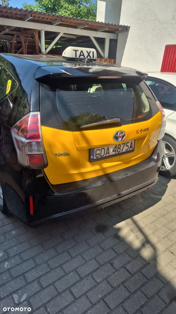 Toyota Prius+ 1.8 HSD Prestige - 4