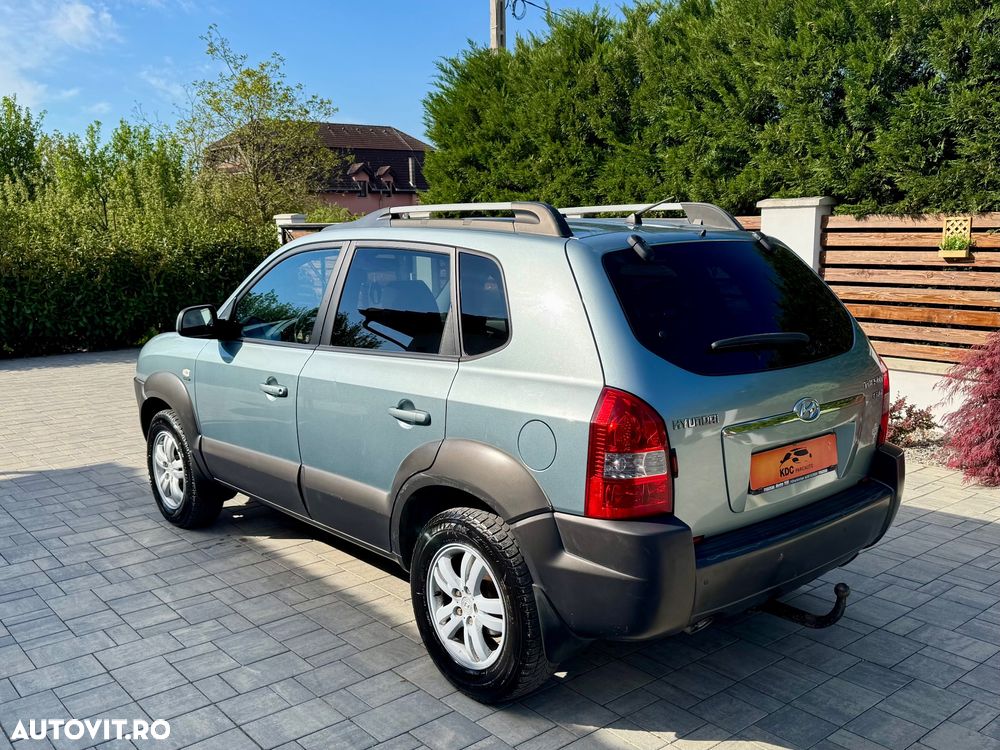Hyundai Tucson 2.0 CRDI VGT 2WD Automatik GLS - 10
